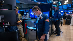 Fed mant&eacute;m juros e rebaixa progn&oacute;stico para a economia dos EUA