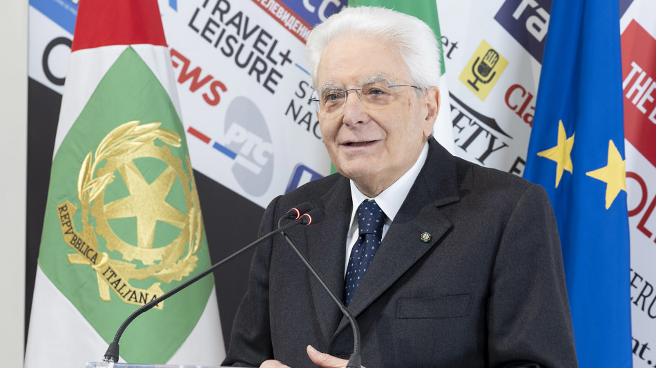 Mattarella, la solidariet&agrave; fa crescere il Paese