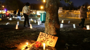 Divulgan video de mortal paliza de la polic&iacute;a a un hombre negro en EEUU
