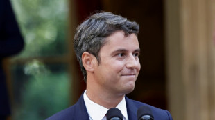 Attal craint "trop d'imp&ocirc;ts" et "pas assez de r&eacute;formes" dans le projet de budget de Michel Barnier 