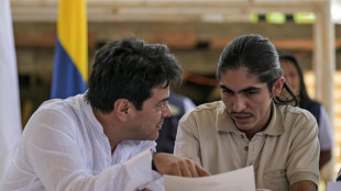 Colombie: tr&ecirc;ve et d&eacute;but des n&eacute;gociations le 8 octobre entre gouvernement et dissidence des FARC