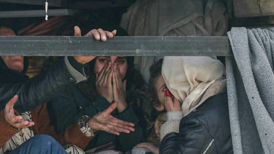 Syria tells civilians to leave Aleppo's Kurdish areas