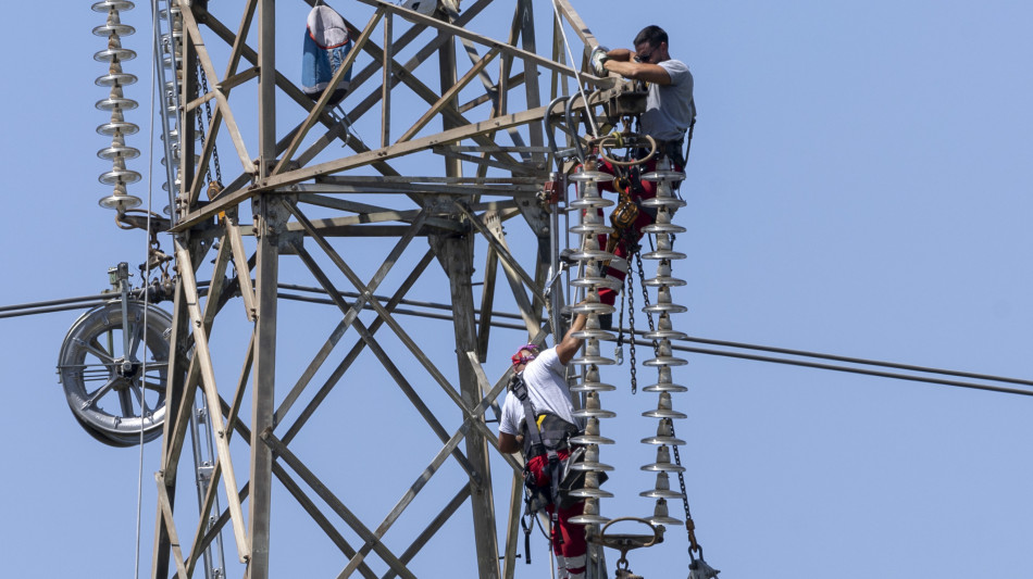 Istat, a maggio +80mila occupati su mese, +408mila su anno