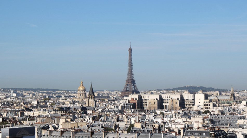 In Francia il Pil del 2025 confermato a +0,9%