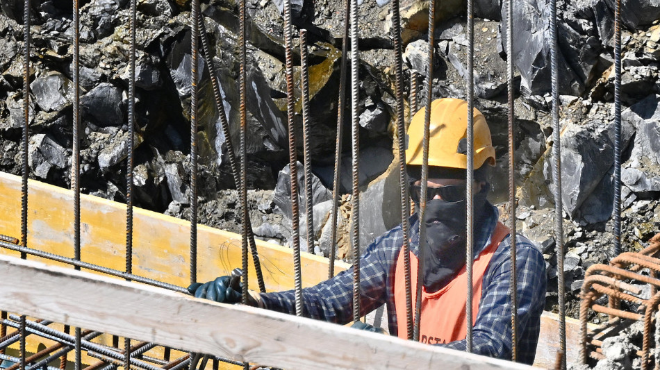 L'incontro sul caldo non &egrave; andato bene. Uil, '&egrave; emergenza'