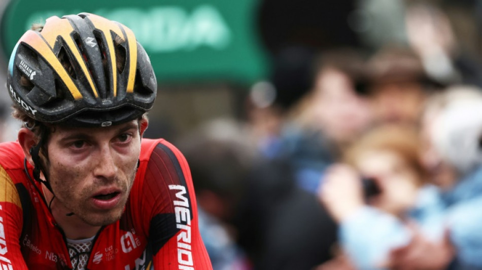 Tour de France: apr&egrave;s le trauma M&auml;der, le peloton l&egrave;ve le pied