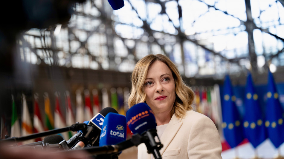 Meloni, parit&agrave; non &egrave; dire presidenta ma aiutare le madri